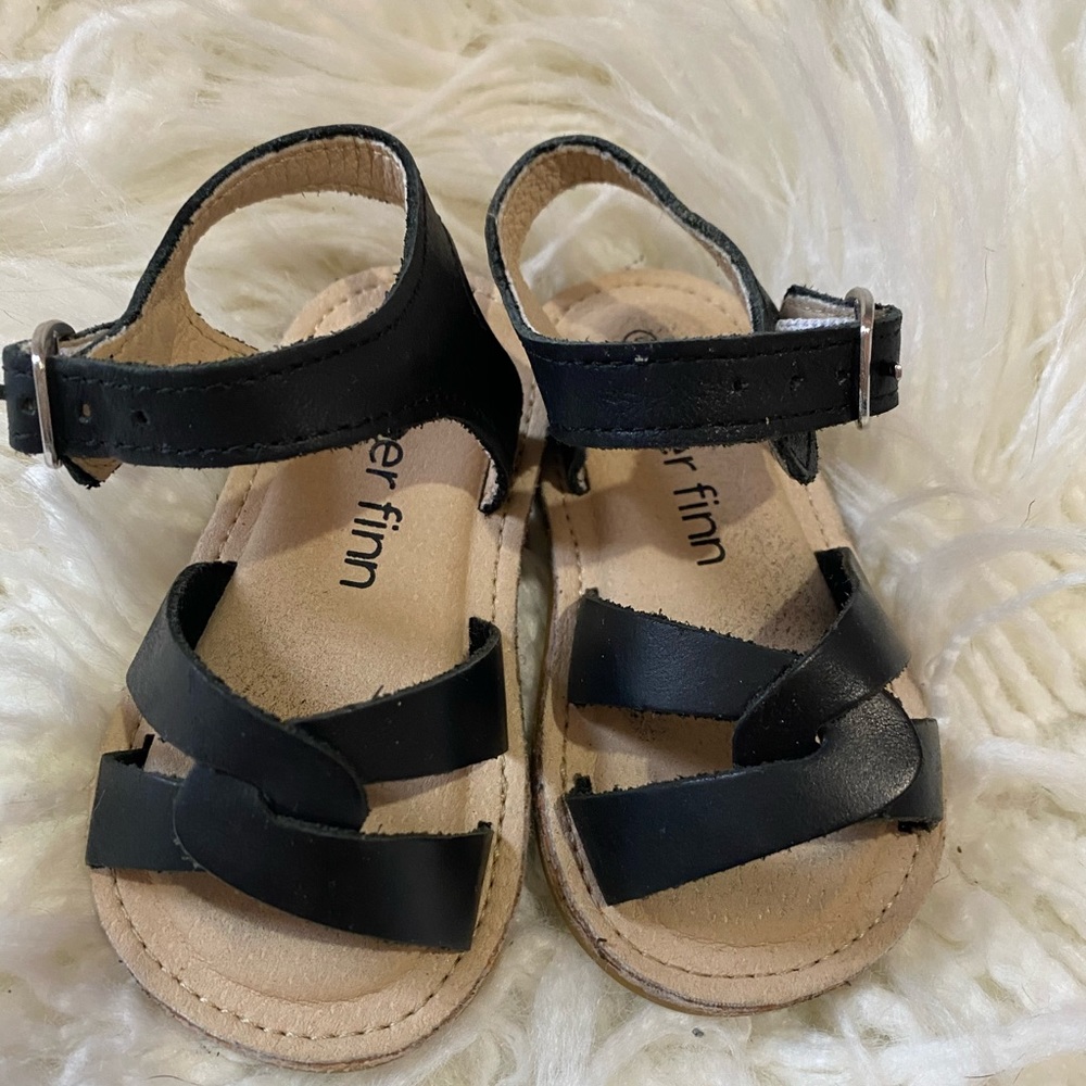 Piper Finn sandals